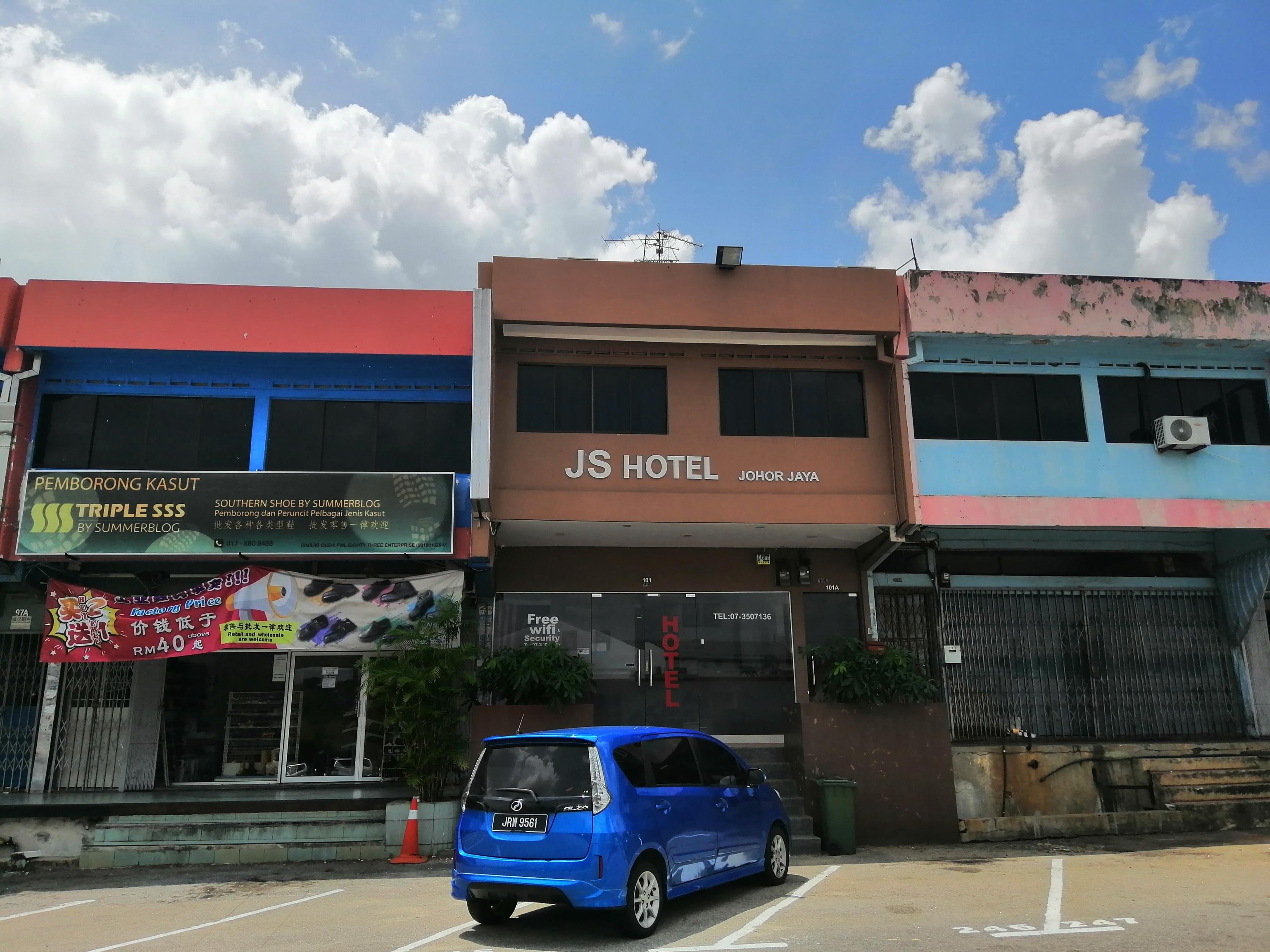 Oyo 89985 Js Hotel Johor Bahru Exterior photo